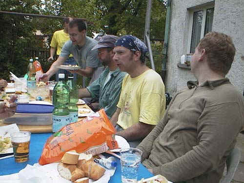 Essen2_K.JPG (47298 bytes)