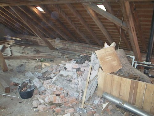 img0035.jpg (43757 bytes)