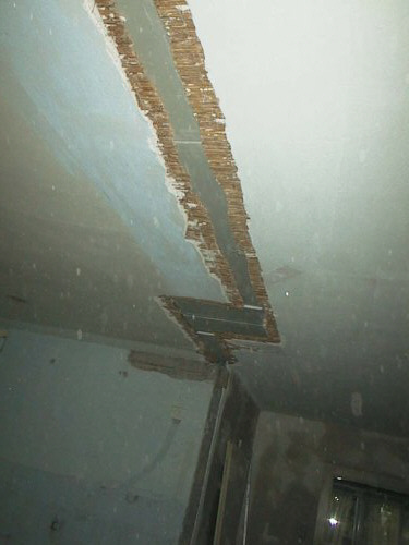 img0057.jpg (45039 bytes)